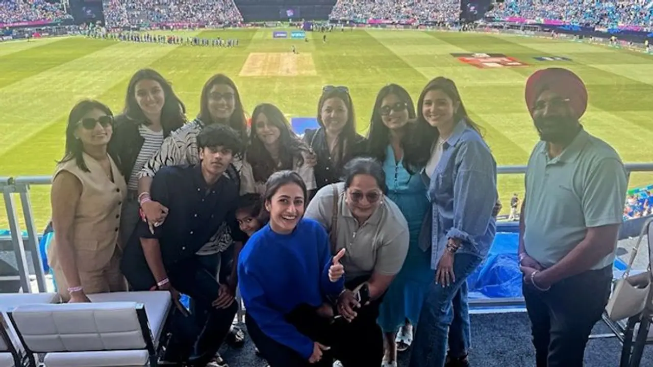T20 World Cup 2024: Anushka Sharma poses with Rohit Sharma's wife Ritika and others as India beats Pakistan