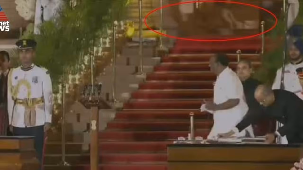 ആളെ തിരിച്ചറിഞ്ഞു, സത്യപ്രതിജ്ഞയ്ക്കെത്തിയ അപ്രതീക്ഷിത അതിഥി പുള്ളിപ്പുലിയല്ല; വീഡിയോയിൽ ഉള്ളത് പൂച്ച!