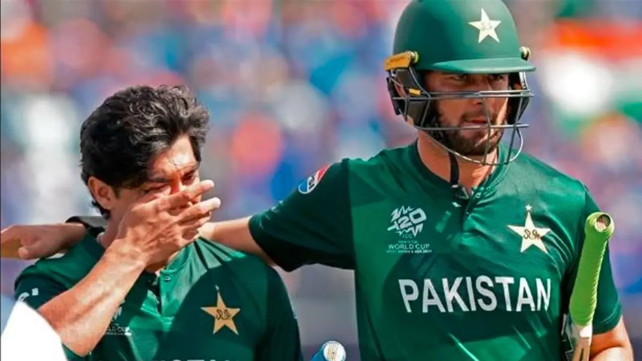 'പാക് ടീമില്‍ വലിയ മാറ്റങ്ങള്‍ വരണം'; ടീമിനുള്ളില്‍ നിന്നുതന്നെ ആവശ്യം, തുറന്നുപറഞ്ഞത് ഓള്‍റൗണ്ടര്‍