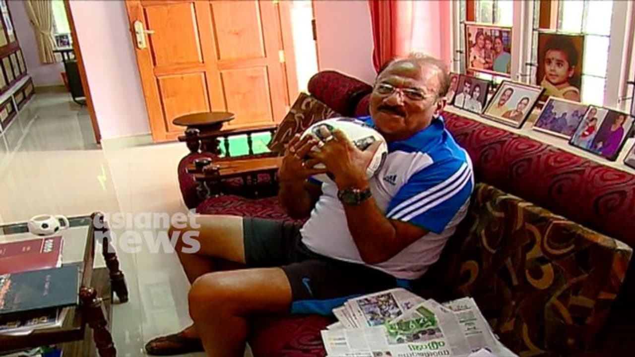 സൂപ്പര് കോച്ചും താരവും; കേരള മുന് ഫുട്ബോളര് ടി കെ ചാത്തുണ്ണി അന്തരിച്ചു സൂപ്പര് കോച്ചും താരവും; കേരള മുന് ഫുട്ബോളര് ടി കെ ചാത്തുണ്ണി അന്തരിച്ചു