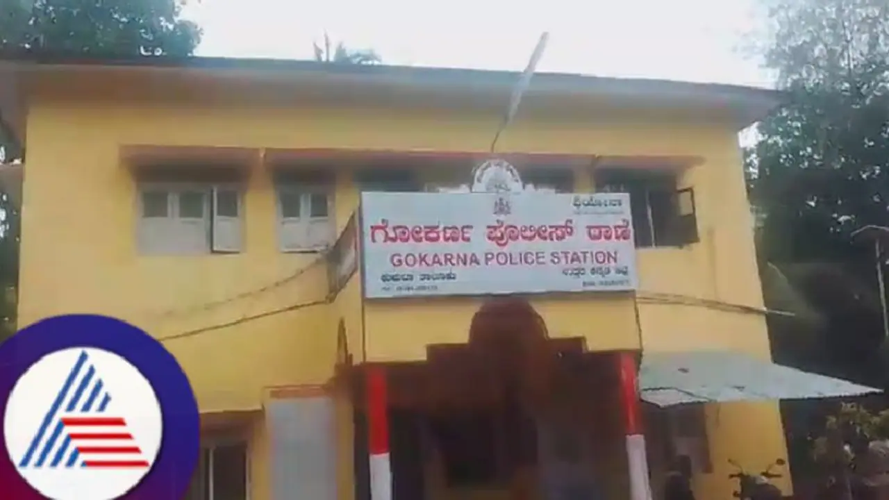 ಗೋಕರ್ಣ: ಅಕ್ರಮವಾಗಿ ಗೋವಾ ಮದ್ಯ ಮಾರಾಟ ಪೊಲೀಸ್ ಪೇದೆ ಬಂಧನ 