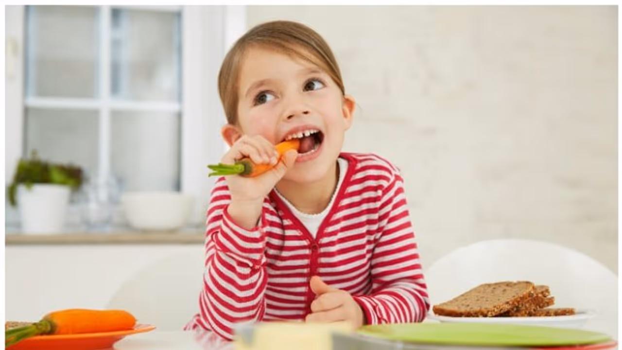 Health Tips : കുട്ടികൾക്ക് ഈ ഭക്ഷണങ്ങൾ നൽകൂ, ഓർമ്മശക്തി കൂട്ടും