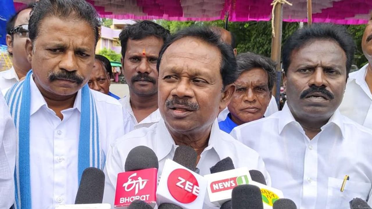 Vikravandi By Election: விக்கிரவாண்டி இடைத்தேர்தலில் அதிமுக.வுக்கு ஆதரவு இந்திய குடியரசு கட்சி அறிவிப்பு