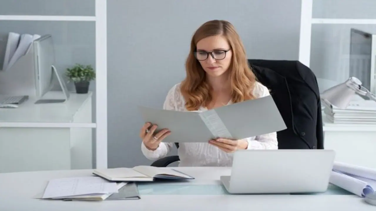 ITR Filing: इनकरेक्ट रिपोर्टिंग पर लग सकती है तगड़ी पेनाल्टी बचने का ये हैं शानदार तरीका पढ़ें डिटेल