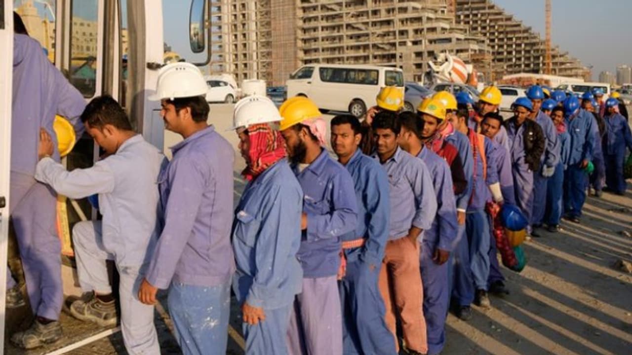 മലയാളി പ്രവാസികള്‍ 22 ലക്ഷം; '2023ല്‍ നാട്ടിലേക്കെത്തിയത് 2.16 ലക്ഷം കോടി രൂപ'