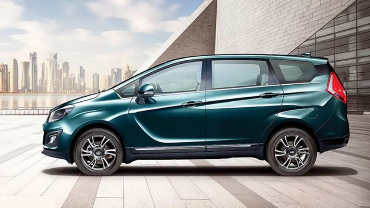 Mahindra Marazzo : எப்படி இருந்த பங்காளி நீ! மஹிந்திரா மராஸ்ஸோவுக்கு இப்படியொரு கதியா!