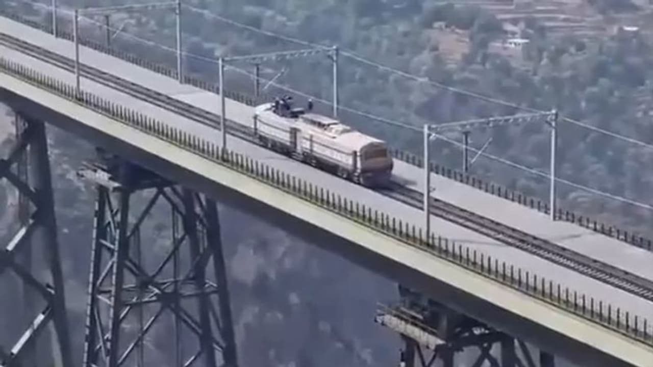 Indian Railways triumphs with successful trial run to Reasi via world's highest rail bridge in J&K (WATCH)