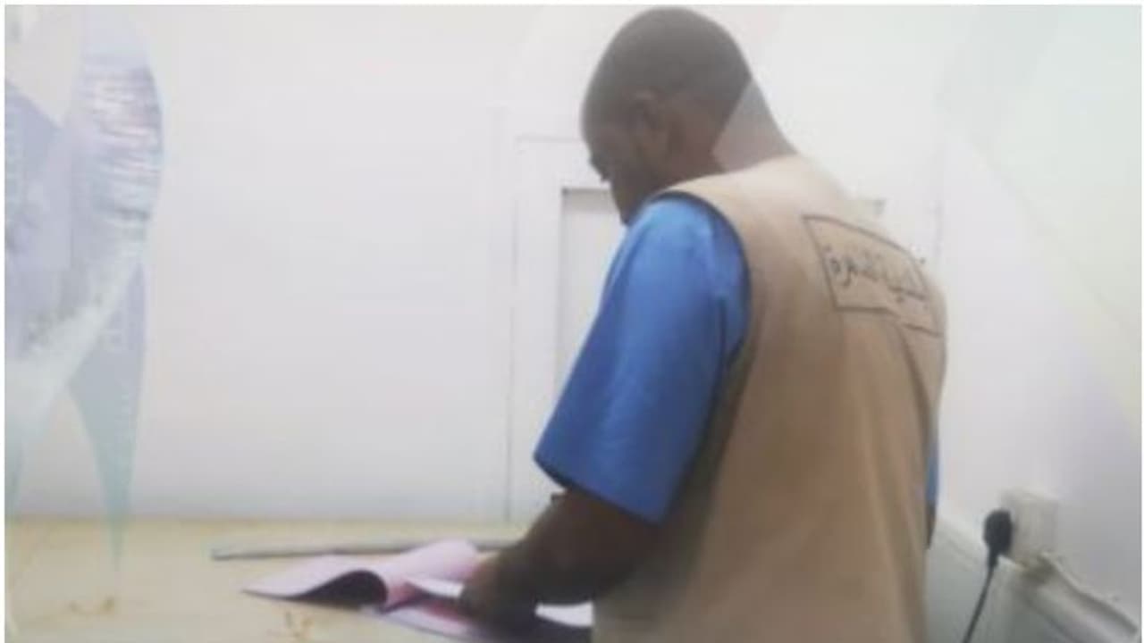 ബലിപെരുന്നാളിന് മുന്നോടിയായി പരിശോധന; ഒമാനില് കേടായ ഇറച്ചി പിടിച്ചെടുത്തു ബലിപെരുന്നാളിന് മുന്നോടിയായി പരിശോധന; ഒമാനില് കേടായ ഇറച്ചി പിടിച്ചെടുത്തു