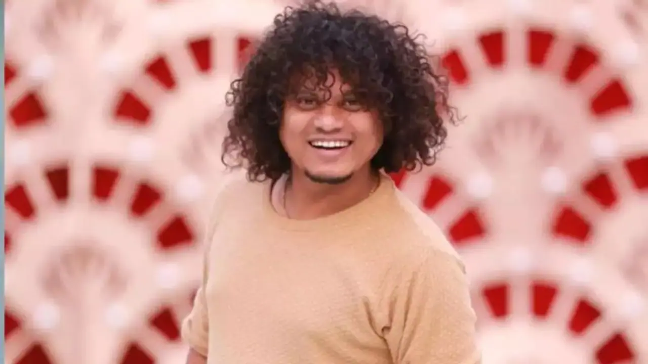 Actor Pugazh : இஸ்லாமிய சொந்தங்களே.. தியாகத்திருநாள் வாழ்த்துக்கள் மனையோடு வந்து வாழ்த்து சொன்ன புகழ்! Actor Pugazh : இஸ்லாமிய சொந்தங்களே.. தியாகத்திருநாள் வாழ்த்துக்கள் மனையோடு வந்து வாழ்த்து சொன்ன புகழ்!