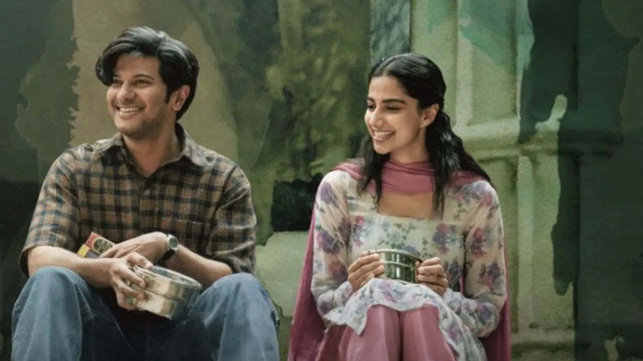 Lucky Baskhar Release: நடிகர் துல்கர் சல்மானின் பான் இந்தியா படமான 'லக்கி பாஸ்கர்' ரிலீஸ் தேதி அறிவிப்பு! Lucky Baskhar Release: நடிகர் துல்கர் சல்மானின் பான் இந்தியா படமான 'லக்கி பாஸ்கர்' ரிலீஸ் தேதி அறிவிப்பு!