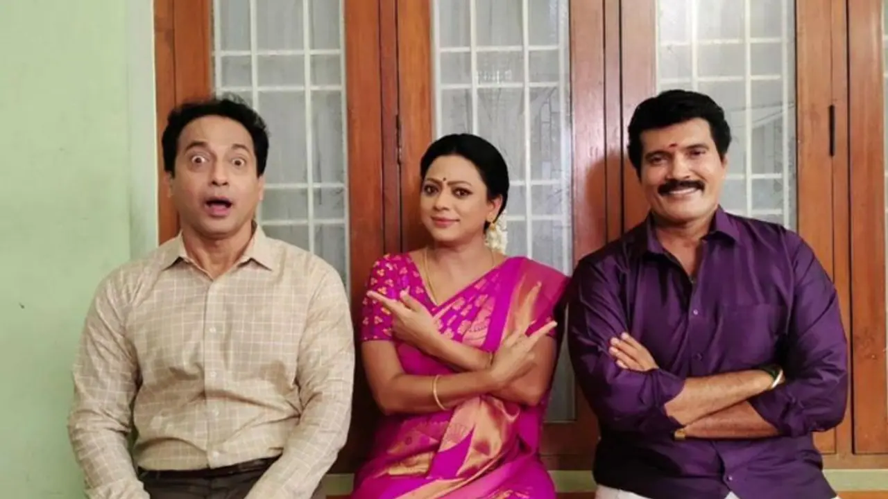 இனிமேல் தான் ட்விஸ்ட்டே இருக்கு! 'பாக்கியலட்சுமி' நடிகர் சதீஷ் வெளியிட்ட வீடியோவால் எகிறும் எதிர்பார்ப்பு! இனிமேல் தான் ட்விஸ்ட்டே இருக்கு! 'பாக்கியலட்சுமி' நடிகர் சதீஷ் வெளியிட்ட வீடியோவால் எகிறும் எதிர்பார்ப்பு!