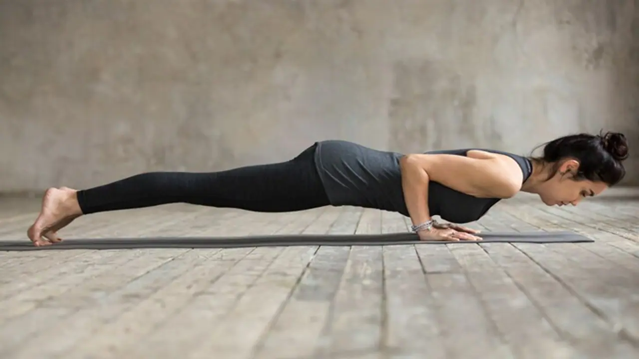 Weight Loss Guide: 5 plank variations to help you lose weight