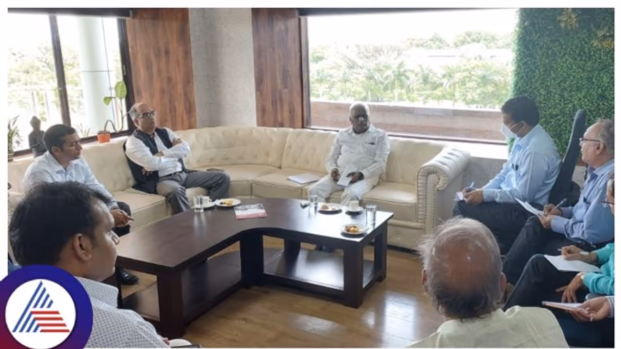 ರೈಲು ಪ್ರಯಾಣಿಕರಿಗೆ ಸಂತಸದ ಸುದ್ದಿ, ವಂದೇ ಭಾರತ ರೈಲು ಬೆಳಗಾವಿಗೆ ವಿಸ್ತರಿಸಲು ಚರ್ಚೆ