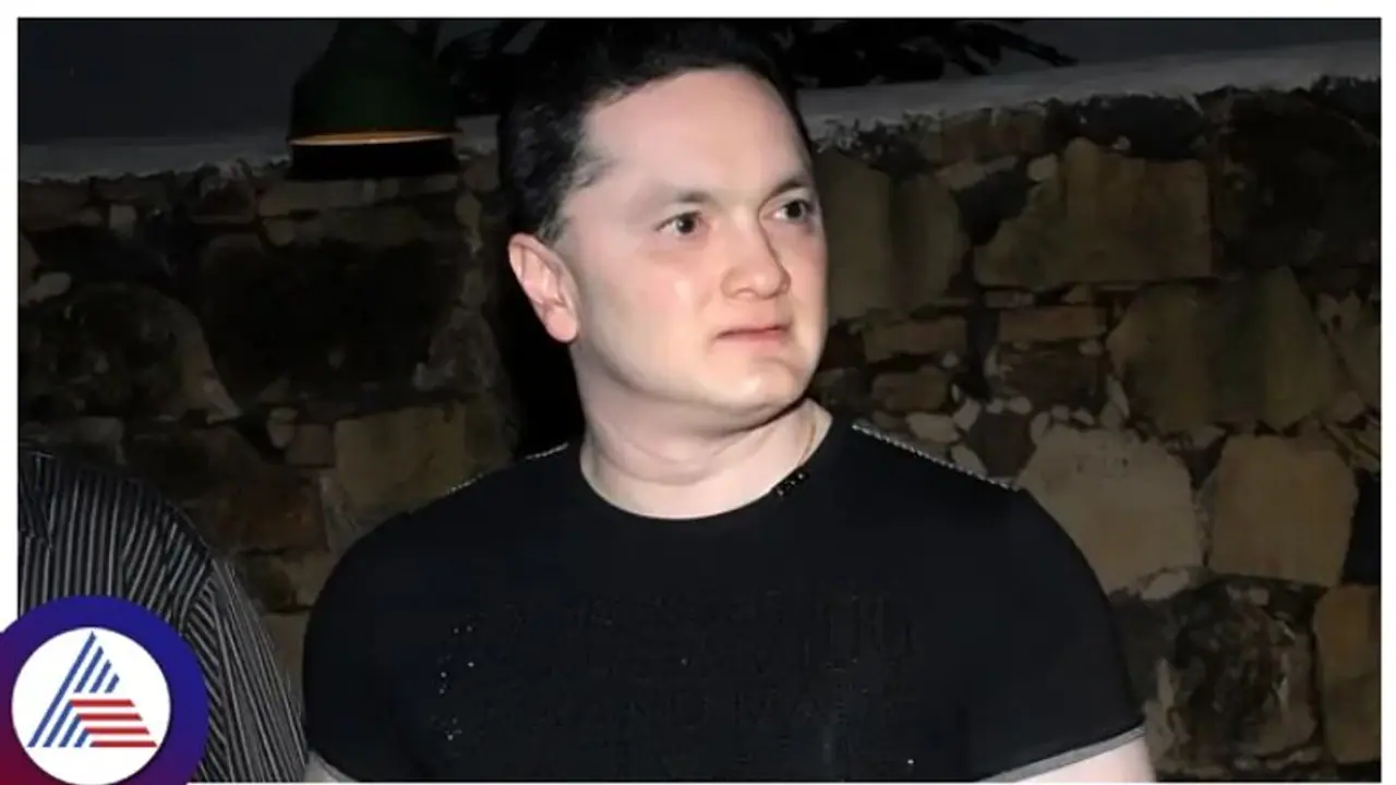 ರೇಮಂಡ್ ಗ್ರೂಪ್ನ ಅಧ್ಯಕ್ಷನಿಗೆ ಕಂಟಕವಾದ ವಿಚ್ಛೇದನ, ಕಂಪೆನಿಯಲ್ಲಿ ಮರುನೇಮಕಕ್ಕೆ ವಿರೋಧ ರೇಮಂಡ್ ಗ್ರೂಪ್ನ ಅಧ್ಯಕ್ಷನಿಗೆ ಕಂಟಕವಾದ ವಿಚ್ಛೇದನ, ಕಂಪೆನಿಯಲ್ಲಿ ಮರುನೇಮಕಕ್ಕೆ ವಿರೋಧ