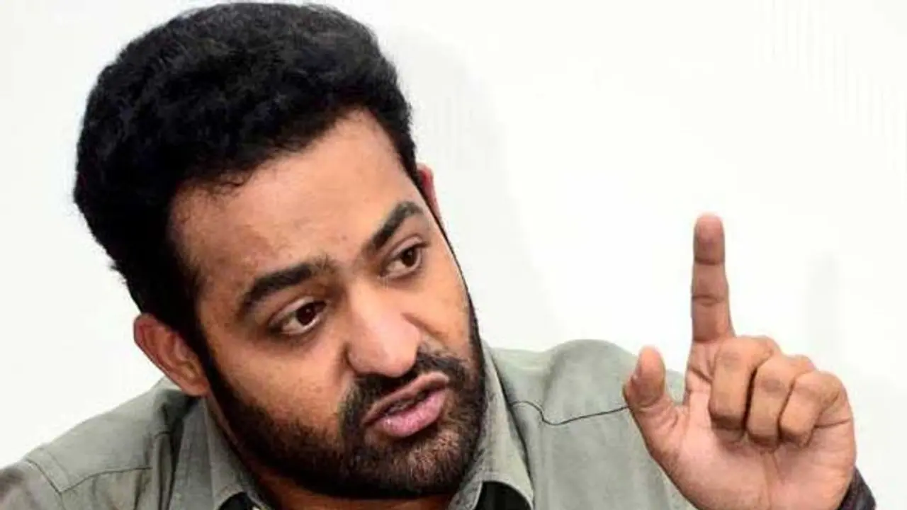  ఎన్టీఆర్ మీద పెద్ద బరువే, ఎలా మోస్తాడో ఏంటో 