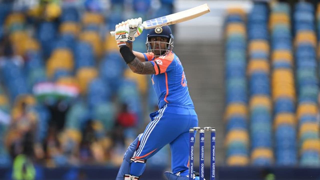 വെടിക്കെട്ടുമായി സൂര്യകുമാറും ശിവം ദുബെയും; മുംബൈക്ക് വമ്പൻ ജയം; കേരളത്തിന് എട്ടിന്റെ പണി വെടിക്കെട്ടുമായി സൂര്യകുമാറും ശിവം ദുബെയും; മുംബൈക്ക് വമ്പൻ ജയം; കേരളത്തിന് എട്ടിന്റെ പണി