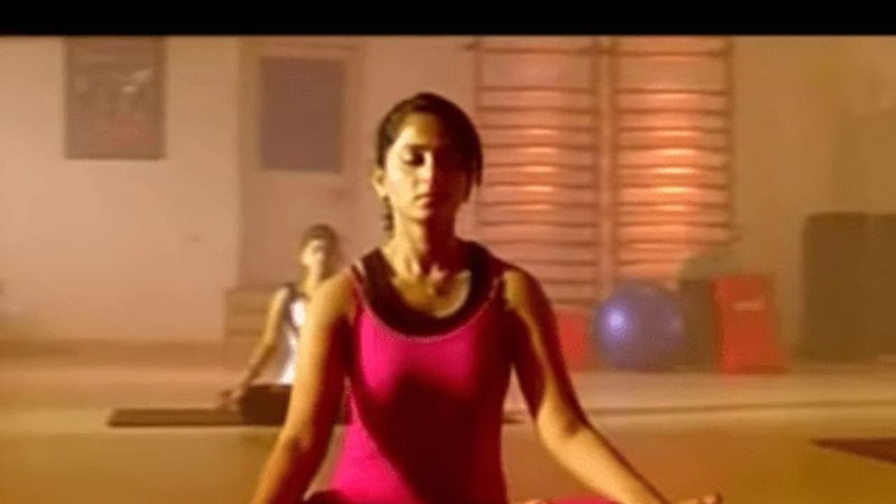 ಮೂರು ಜನರ ಜೊತೆ ಡೇಟಿಂಗ್ ಮಾಡಿದ ಬಲು ಬೇಡಿಕೆಯ ಹೀರೋಯಿನ್ ಸನ್ಯಾಸಿಯಾಗ್ತಾಳಂತೆ ಹೌದಾ? ಮೂರು ಜನರ ಜೊತೆ ಡೇಟಿಂಗ್ ಮಾಡಿದ ಬಲು ಬೇಡಿಕೆಯ ಹೀರೋಯಿನ್ ಸನ್ಯಾಸಿಯಾಗ್ತಾಳಂತೆ ಹೌದಾ?