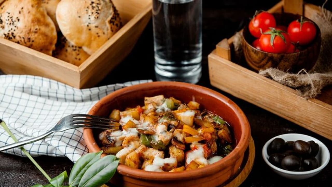 5 Spanish Dishes You Must Try This Weekend 5 Spanish Dishes You Must Try This Weekend