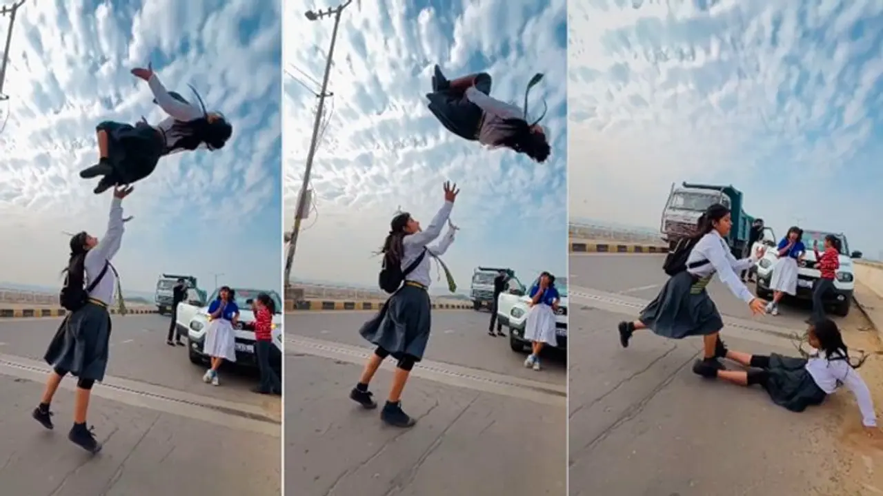 ರೀಲ್ಸ್ಗಾಗಿ ರಸ್ತೆಯಲ್ಲಿ ಶಾಲಾ ಬಾಲಕಿಯರ ಸ್ಟಂಟ್, ಮುಂದೇನಾಯ್ತು ನೋಡಿ! ರೀಲ್ಸ್ಗಾಗಿ ರಸ್ತೆಯಲ್ಲಿ ಶಾಲಾ ಬಾಲಕಿಯರ ಸ್ಟಂಟ್, ಮುಂದೇನಾಯ್ತು ನೋಡಿ!