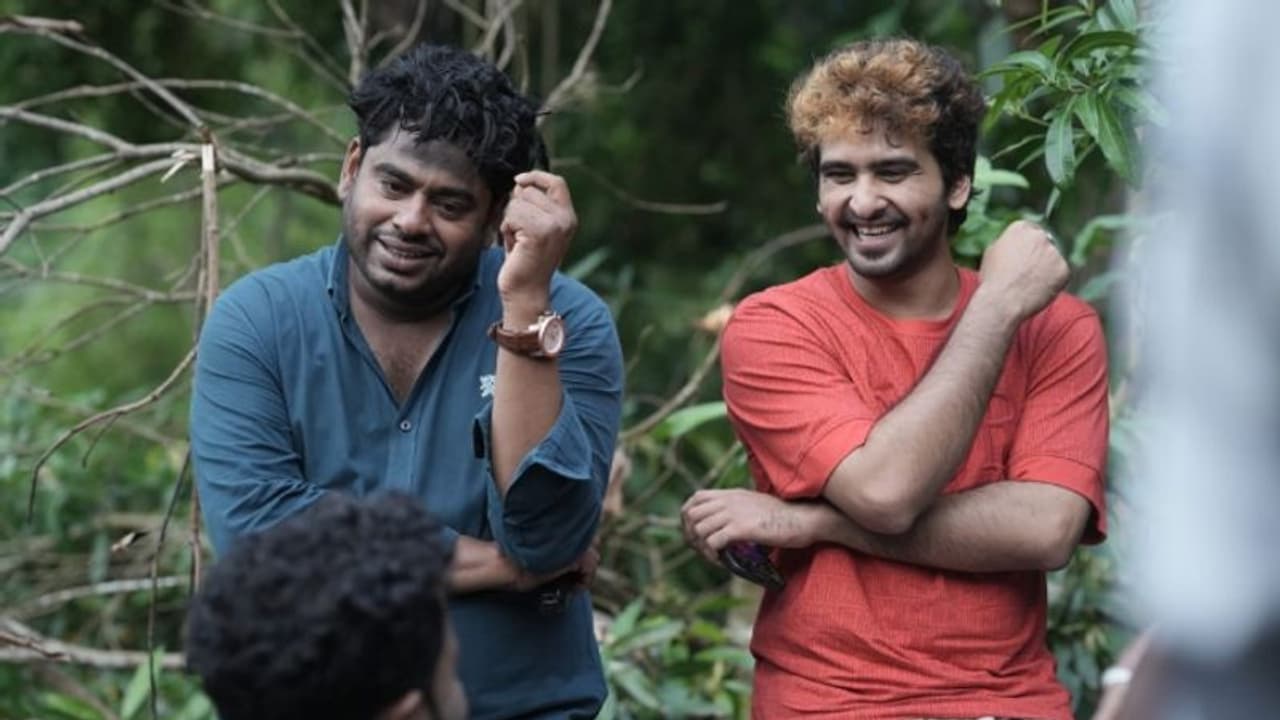 ഷെയ്ന് നിഗം നായകന്; 'ഹാൽ' കോഴിക്കോട്ട് പുരോഗമിക്കുന്നു ഷെയ്ന് നിഗം നായകന്; 'ഹാൽ' കോഴിക്കോട്ട് പുരോഗമിക്കുന്നു