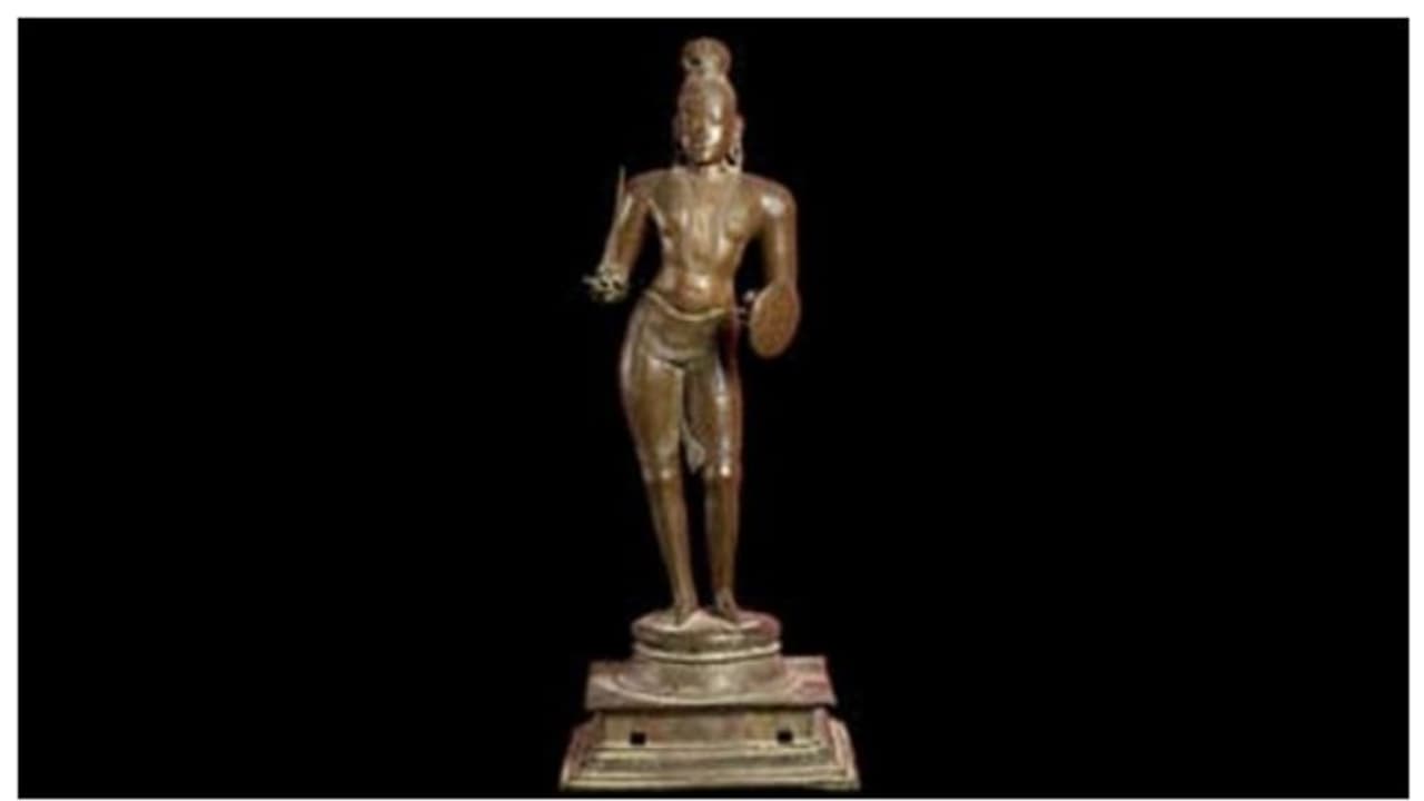 500 വർഷം പഴക്കം, തിരുമങ്കൈ ആൾവാറിന്‍റെ വെങ്കല പ്രതിമ ഇന്ത്യയിലേക്ക് തിരിച്ചെത്തുന്നു