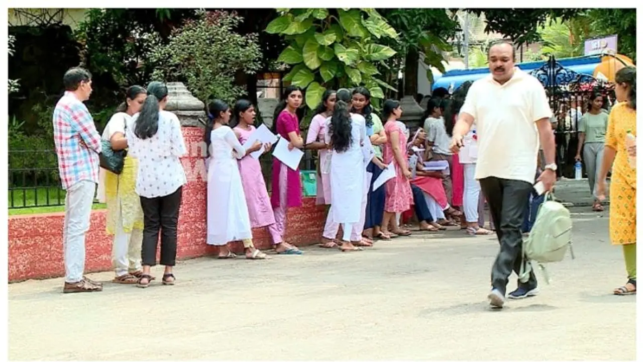  Maharashtra Police Arrest 4 in NEET Paper Leak Case, Hall Ticket Connection Revealed