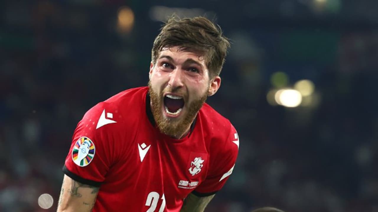 അട്ടിമറിച്ച ജോർജിയ അടുത്ത റൗണ്ടിലേക്ക്, തോറ്റിട്ടും ഗ്രൂപ്പ് കിംഗായി പോര്ച്ചുഗല്; യൂറോ പ്രീക്വാർട്ടർ ലൈനപ്പ് അട്ടിമറിച്ച ജോർജിയ അടുത്ത റൗണ്ടിലേക്ക്, തോറ്റിട്ടും ഗ്രൂപ്പ് കിംഗായി പോര്ച്ചുഗല്; യൂറോ പ്രീക്വാർട്ടർ ലൈനപ്പ്