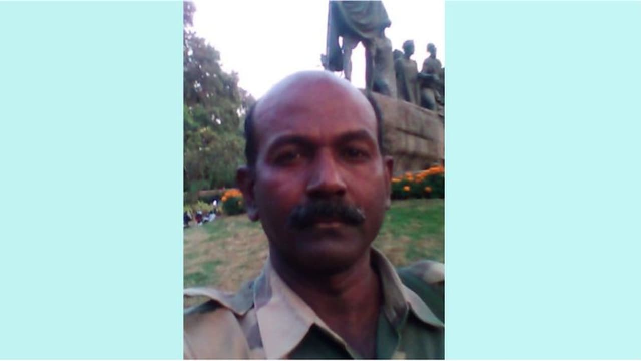 ജോലി സ്ഥലത്ത് മരിച്ച ബിഎസ്എഫ് ജവാന്റെ മൃതദേഹം നാട്ടിലെത്തിച്ചപ്പോൾ അഴുകിയ നിലയിൽ, ആരോപണവുമായി ബന്ധുക്കള്‍ 