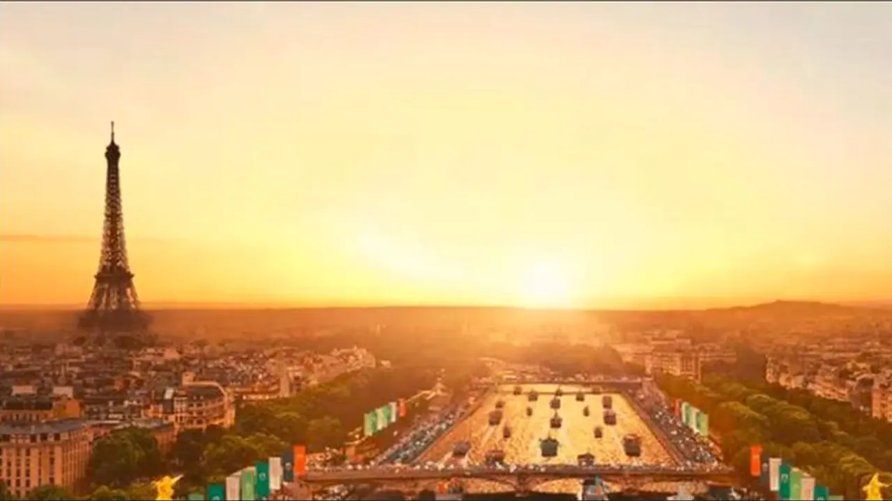 ನದಿಯಲ್ಲಿ ಈಜುವೆ ಎಂದ ಫ್ರಾನ್ಸ್ ಅಧ್ಯಕ್ಷ: ಅಂದು ನದಿಯಲ್ಲೇ P* ಮಾಡೋದಾಗಿ ಫ್ರಾನ್ಸ್ ಜನರ ಬೆದರಿಕೆ