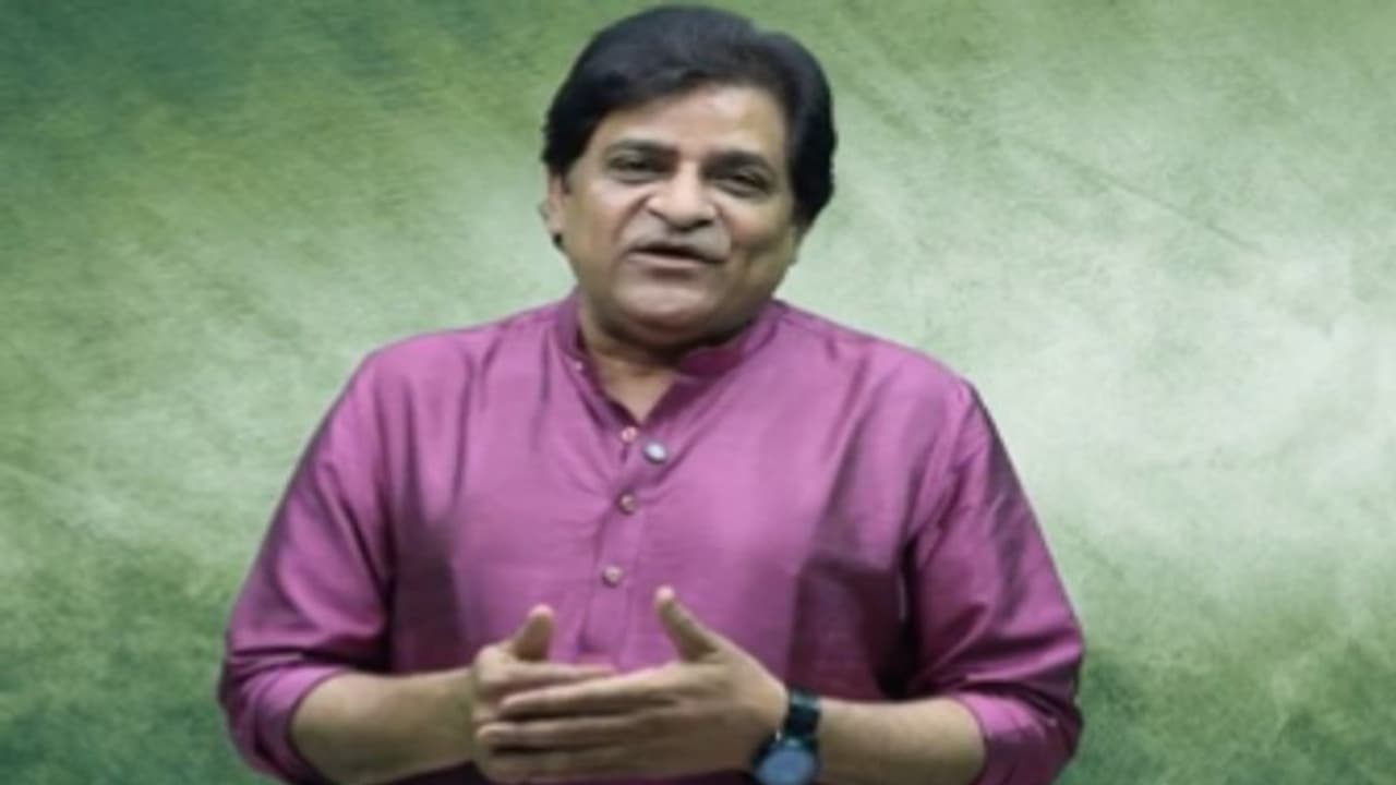 రాజకీయాలకు అలీ గుడ్ బై.. కామన్ మ్యాన్గానే ఉండిపోతానని వెల్లడి.. పవన్ కళ్యాణే కారణమా? రాజకీయాలకు అలీ గుడ్ బై.. కామన్ మ్యాన్గానే ఉండిపోతానని వెల్లడి.. పవన్ కళ్యాణే కారణమా?