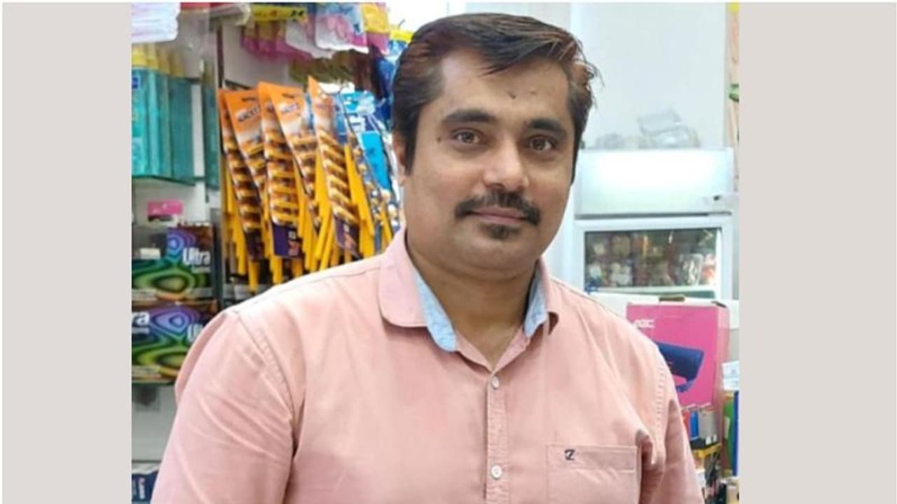 നൈറ്റ് ഡ്യൂട്ടി കഴിഞ്ഞ് മുറിയിലെത്തി കിടന്നു, പിന്നെ അറിയുന്നത് മരണ വാര്ത്ത; മലയാളി ജിദ്ദയിൽ നിര്യാതനായി നൈറ്റ് ഡ്യൂട്ടി കഴിഞ്ഞ് മുറിയിലെത്തി കിടന്നു, പിന്നെ അറിയുന്നത് മരണ വാര്ത്ത; മലയാളി ജിദ്ദയിൽ നിര്യാതനായി