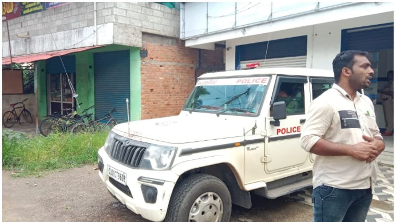 കോടികളുടെ സാമ്പത്തിക തിരിമറി നടത്തിയ നെല്ലിമൂട്ടിൽ ഫിനാൻസ് പൂട്ടി