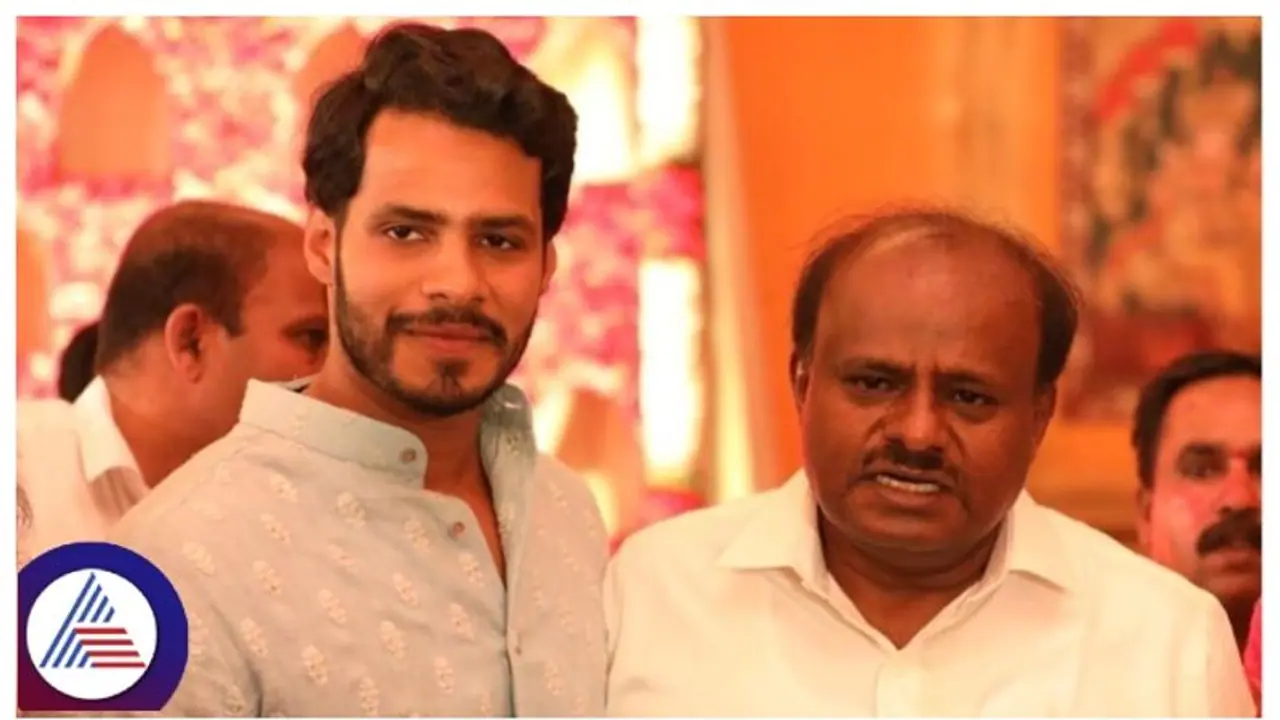 ಚನ್ನಪಟ್ಟಣ : ಮೈತ್ರಿ ಮುಖಂಡರಲ್ಲಿ ಆರಂಭಗೊಂಡ ಟಿಕೆಟ್ ದಂಗಲ್! ಚನ್ನಪಟ್ಟಣ : ಮೈತ್ರಿ ಮುಖಂಡರಲ್ಲಿ ಆರಂಭಗೊಂಡ ಟಿಕೆಟ್ ದಂಗಲ್!