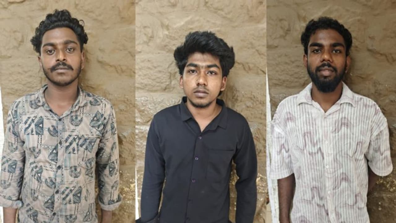 കാട്ടാക്കട കെഎസ്ആർടിസി ഡിപ്പോയിൽ വിദ്യാര്ത്ഥികളെ ക്രൂരമായി മര്ദ്ദിച്ച കേസ്: മൂന്നു പ്രതികൾ കൂടി അറസ്റ്റിൽ കാട്ടാക്കട കെഎസ്ആർടിസി ഡിപ്പോയിൽ വിദ്യാര്ത്ഥികളെ ക്രൂരമായി മര്ദ്ദിച്ച കേസ്: മൂന്നു പ്രതികൾ കൂടി അറസ്റ്റിൽ