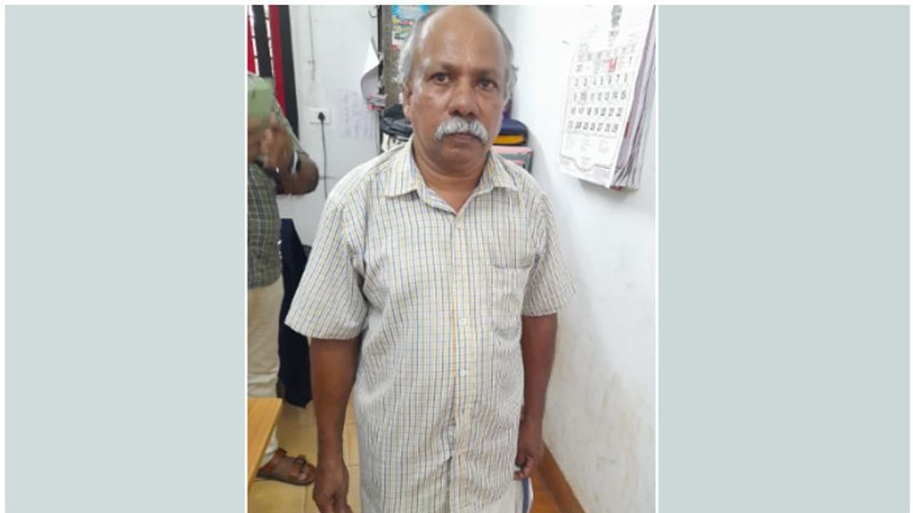 വലിയമല ഐഎസ്ആർഒയിൽ ജോലി വാഗ്ദാനം, മുരുകൻ വിരിച്ച വലയിൽ വീണവർക്ക് നഷ്ടം ലക്ഷങ്ങൾ; ഒടുവിൽ അറസ്റ്റ് വലിയമല ഐഎസ്ആർഒയിൽ ജോലി വാഗ്ദാനം, മുരുകൻ വിരിച്ച വലയിൽ വീണവർക്ക് നഷ്ടം ലക്ഷങ്ങൾ; ഒടുവിൽ അറസ്റ്റ്