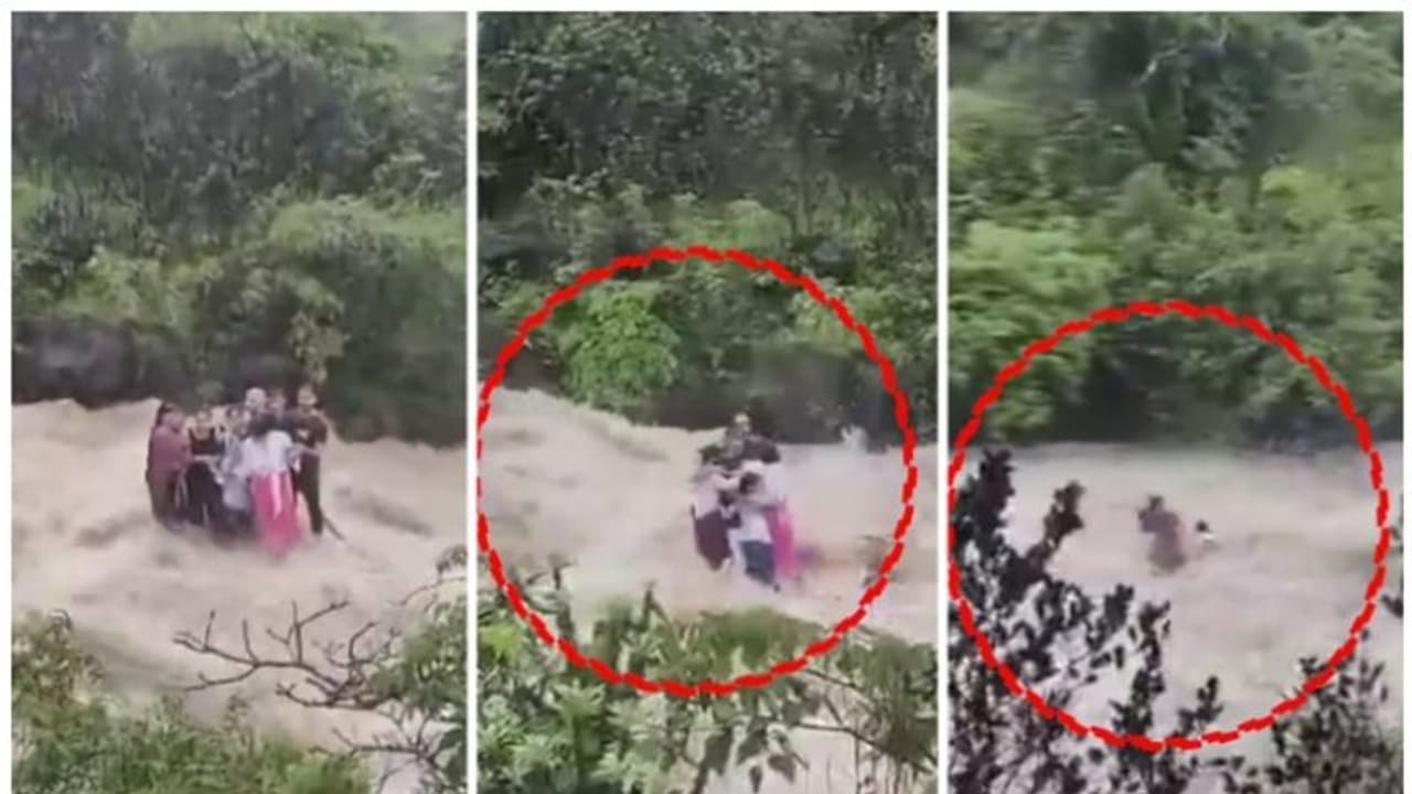 ഒഴുക്കിൽപെട്ട് ഒരു കുടുംബത്തിലെ 5 പേർ മരിച്ചു; ദുരന്തം വെള്ളച്ചാട്ടത്തിൽ കുളിക്കുമ്പോൾ; സംഭവം മഹാരാഷ്ട്രയില്‍