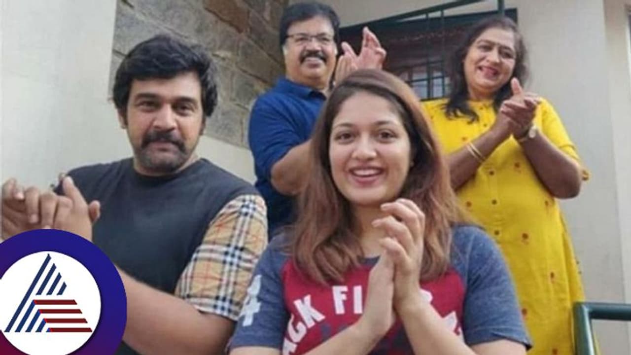 ಮೇಘನಾ ಫಿಲ್ಮ್ಗೆ ಎಂಟ್ರಿ ಕೊಟ್ಟಿದ್ದು ನಮಗೆ ಬೇಸರವಾಗಿತ್ತು, ಆದ್ರೆ... ಅಪ್ಪ ಸುಂದರರಾಜ್ ಮನದಾಳದ ಮಾತು ಮೇಘನಾ ಫಿಲ್ಮ್ಗೆ ಎಂಟ್ರಿ ಕೊಟ್ಟಿದ್ದು ನಮಗೆ ಬೇಸರವಾಗಿತ್ತು, ಆದ್ರೆ... ಅಪ್ಪ ಸುಂದರರಾಜ್ ಮನದಾಳದ ಮಾತು