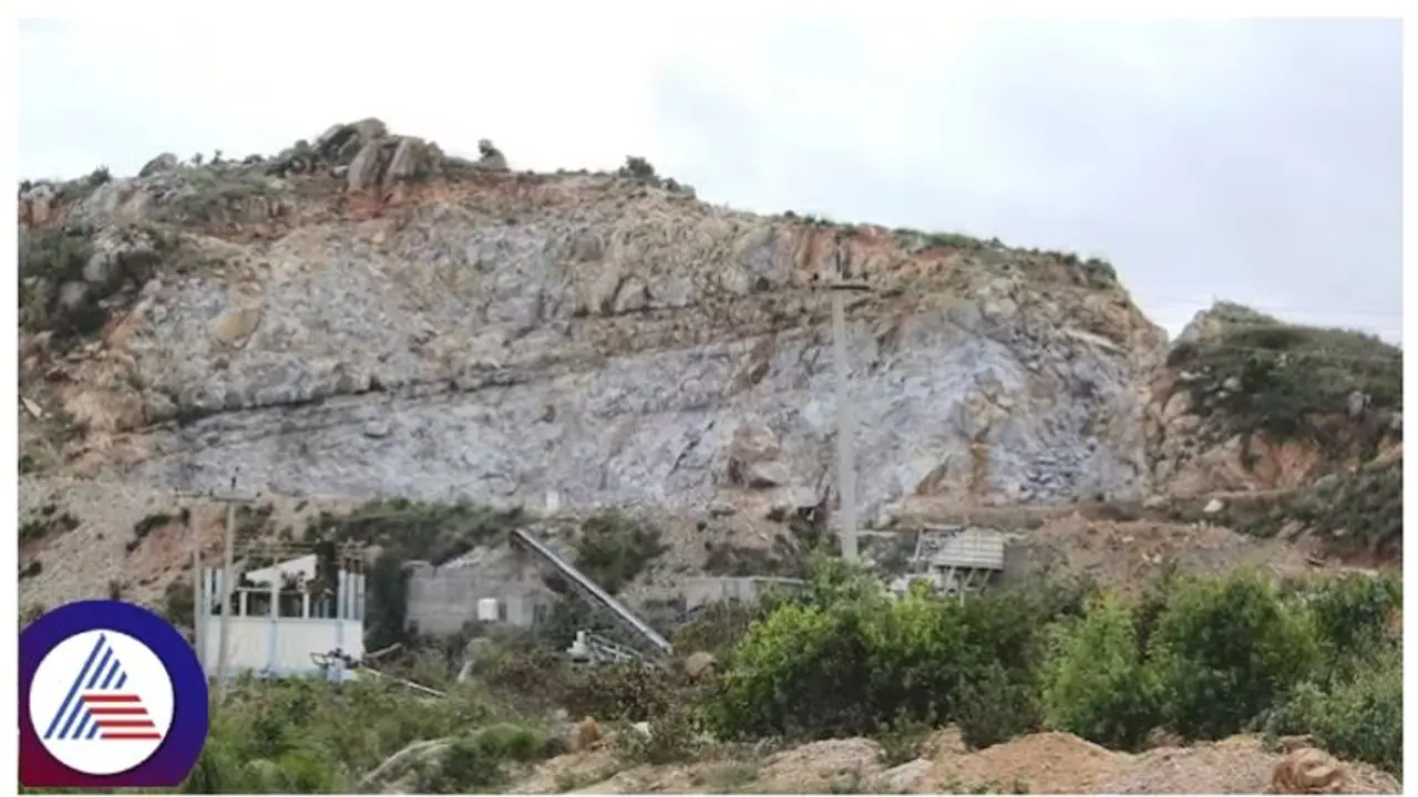 ಮಾಜಿ ಸಂಸದೆ ಸುಮಲತಾ ವಿರೋಧಿಸಿದ್ದ ಕೆಆರ್ಎಸ್ ಬಳಿ ಟ್ರಯಲ್ ಬ್ಲಾಸ್ಟ್ಗೆ ಜಿಲ್ಲಾಡಳಿತ ಸಿದ್ಧತೆ! ಮಾಜಿ ಸಂಸದೆ ಸುಮಲತಾ ವಿರೋಧಿಸಿದ್ದ ಕೆಆರ್ಎಸ್ ಬಳಿ ಟ್ರಯಲ್ ಬ್ಲಾಸ್ಟ್ಗೆ ಜಿಲ್ಲಾಡಳಿತ ಸಿದ್ಧತೆ!