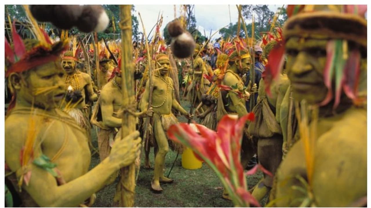 ഉറ്റവരുടെ മൃതദേഹം പുഴുക്കൾ തിന്നുന്നതിനേക്കാൾ നല്ലത് തങ്ങൾ തന്നെ കഴിക്കുന്നത്; നരഭോജികളായി മാറിയ ഫോർ ഗോത്രം 