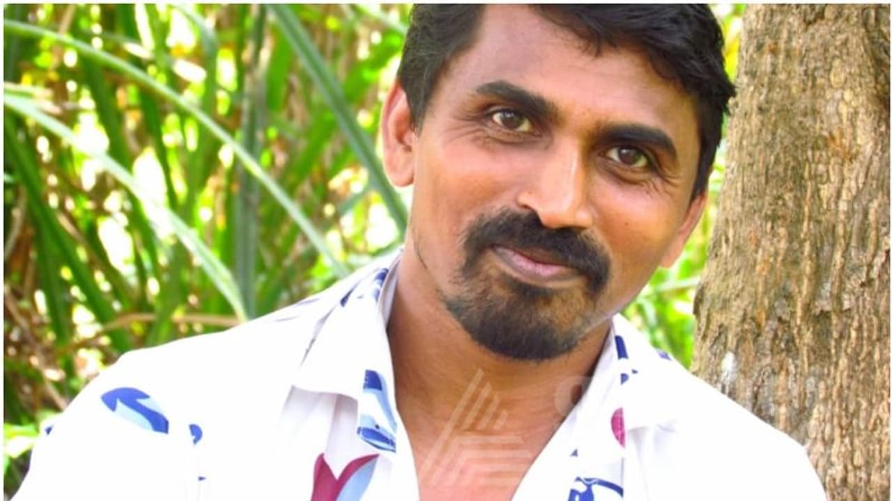 കൊയിലാണ്ടിയിൽ യുവാവിനെ മരിച്ച നിലയിൽ കണ്ടെത്തി കൊയിലാണ്ടിയിൽ യുവാവിനെ മരിച്ച നിലയിൽ കണ്ടെത്തി