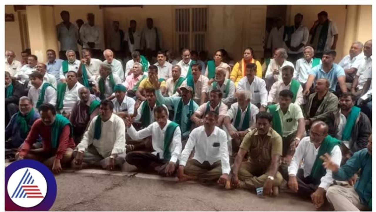 ಕೆಆರ್‌ಎಸ್ ಬಳಿ ಟ್ರಯಲ್ ಬ್ಲಾಸ್ಟ್‌ ಚೆಂಡು ಈಗ ಹೈಕೋರ್ಟ್ ಅಂಗಳಕ್ಕೆ, ಪ್ರತಿಭಟನೆ ನಿಲ್ಲಿಸಿದ ರೈತರು