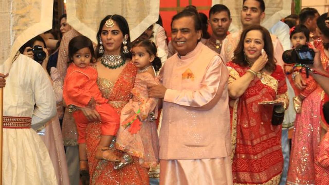 Mukesh ambani Assets: ஒவ்வொரு நாளும் ரூ.3 கோடி செலவு பண்ணாலும் அம்பானியின் சொத்து காலியாக இத்தனை வருசம் ஆகுமா?