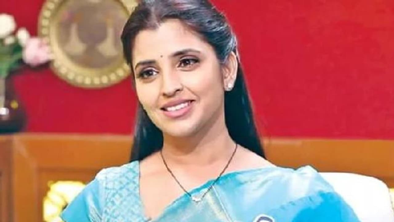 టార్గెట్ శ్యామల... ఈసారి ఆ నటుడు వంతు, సో కాల్డ్ యాంకర్ అంటూ ఫైర్! టార్గెట్ శ్యామల... ఈసారి ఆ నటుడు వంతు, సో కాల్డ్ యాంకర్ అంటూ ఫైర్!