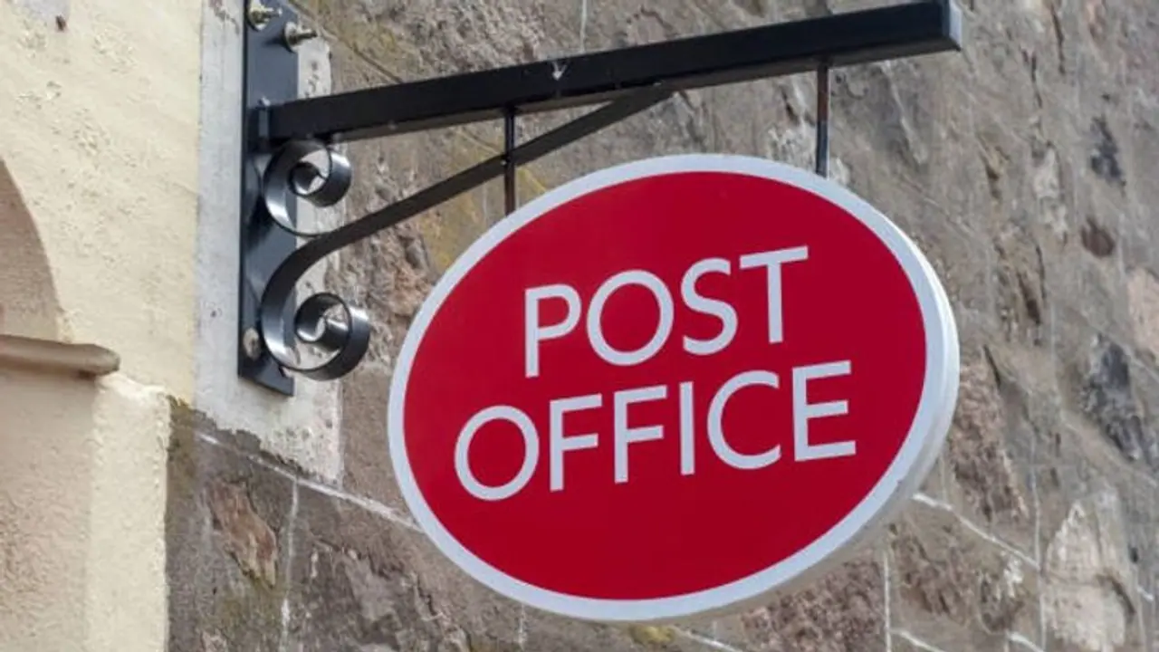 सरकारी स्कीम्स: SBI vs Post Office, जानें 5 साल की FD पर कहां मिलेगा जबरदस्त फायदा