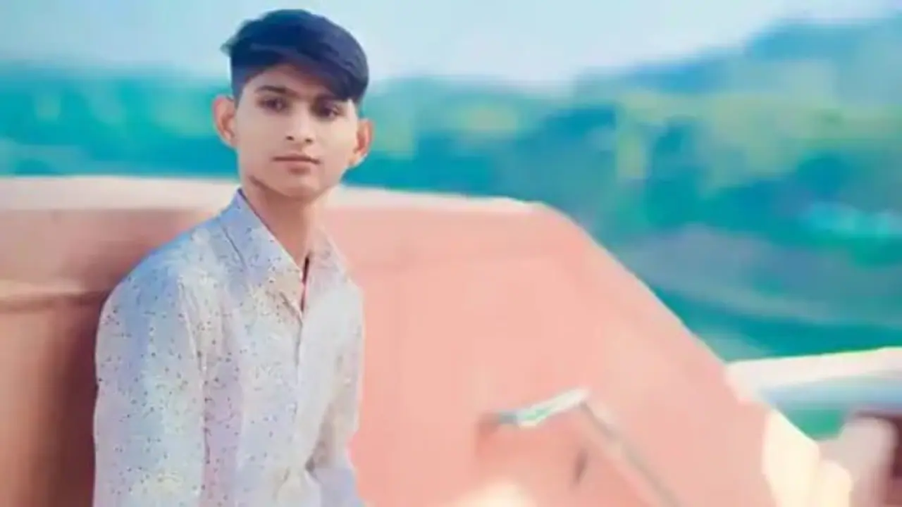 ತಡರಾತ್ರಿ ಸ್ನೇಹಿತೆಯ ಕೋಣೆಗೆ ನುಗ್ಗಿದ್ದ 15ರ ಬಾಲಕನ ಪ್ರಾಣ ಹೋಗಿದ್ದೇಗೆ? ಇಬ್ಬರ ಬಂಧನ