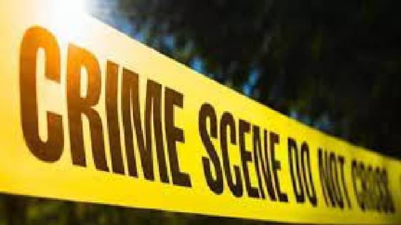 Crime: லோடு வாகனத்தை வாடகைக்கு எடுத்து சென்ற மர்ம நபர்கள்; ஓட்டுநரின் கதையை முடித்துவிட்டு தப்பி ஓட்டம்