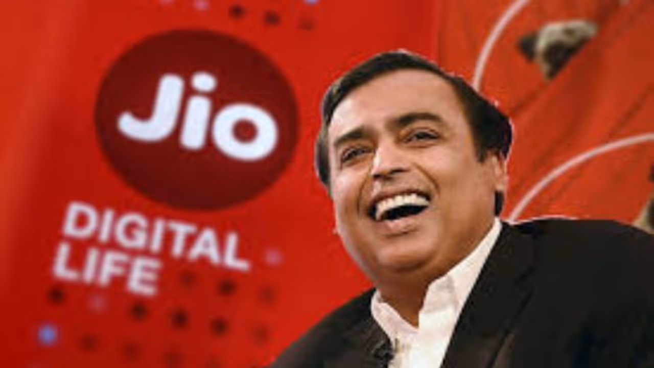 മുകേഷ് അംബാനി നൽകുന്ന വമ്പൻ ഓഫർ, ജിയോ ഉപയോക്താക്കൾക്ക് ഹോട്ട്സ്റ്റാർ സബ്സ്ക്രിപ്ഷൻ നേടാം വലിയ പണ ചെലവില്ലാതെ