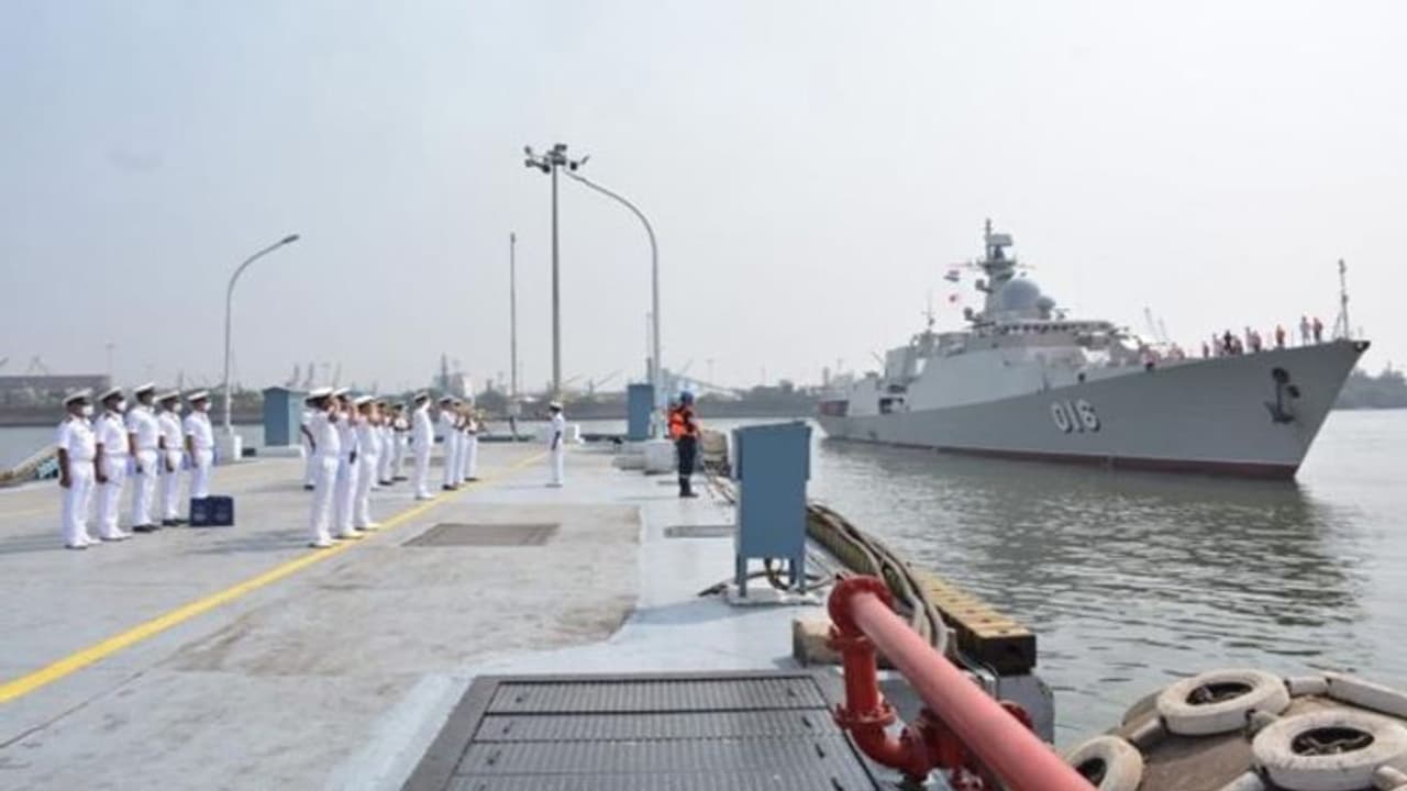 Indian Navy के BTech कैडेट में लिया प्रवेश तो पूरा खर्चा उठाएगी सरकार-अप्लाई करने के लिए फॉलों करें ये स्टेप