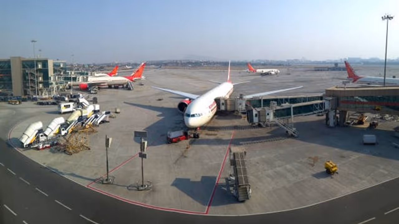 अब यात्रा के दौरान प्लेन में ले गए ये सामान, तो भरना पड़ेगा जुर्माना- चेंज हो गए Airport के लगेज रूल