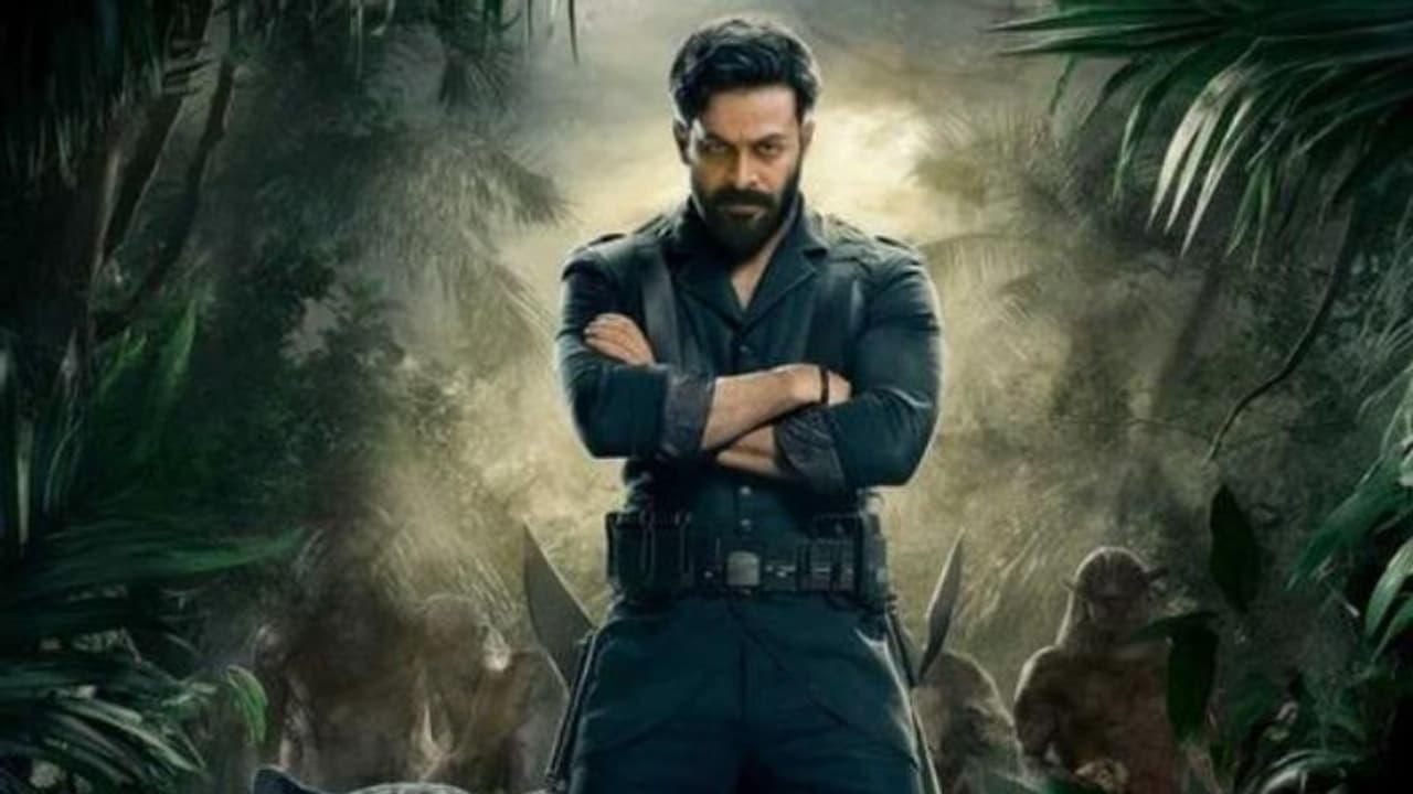 അമ്പമ്പോ ഒരേപൊളി; ഇതാണോ രാജമൗലി ചിത്രത്തിലെ പൃഥ്വിരാജ് ? ഫോട്ടോ കണ്ടമ്പരന്ന് ആരാധകർ, വാസ്തവം എന്ത് ? അമ്പമ്പോ ഒരേപൊളി; ഇതാണോ രാജമൗലി ചിത്രത്തിലെ പൃഥ്വിരാജ് ? ഫോട്ടോ കണ്ടമ്പരന്ന് ആരാധകർ, വാസ്തവം എന്ത് ?